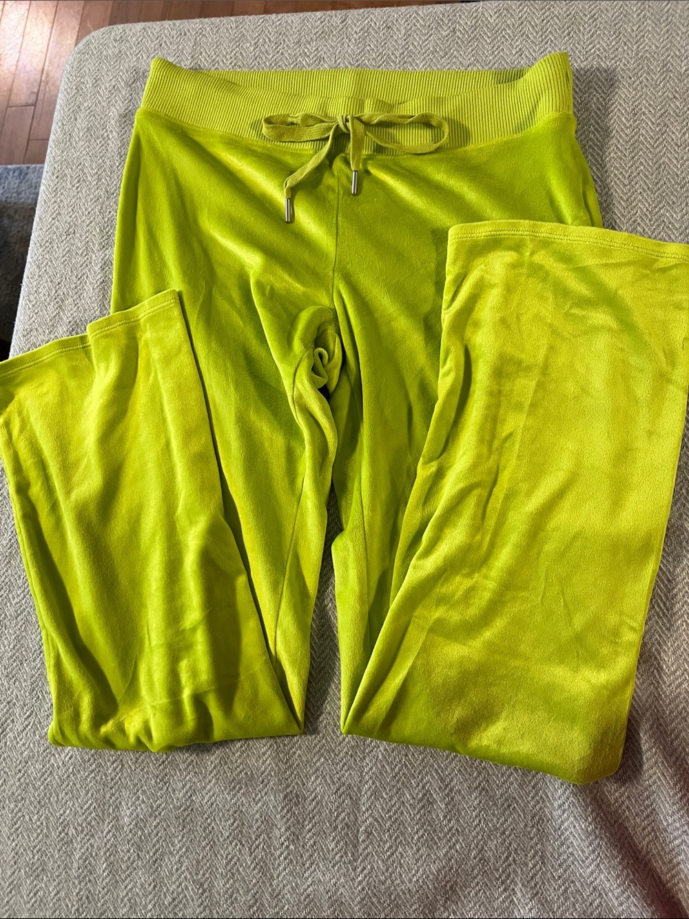 Women’s Plush Lounge Pants and sweater  - Lime Green